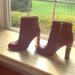 Ankle boots